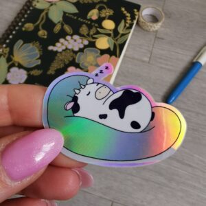 Sticker vache sleeping holographique